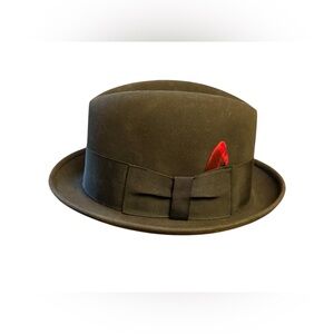 Vintage Dobbs Fifth Avenue Fedora Hat 7 Black Red Feather w/ Original Box USA